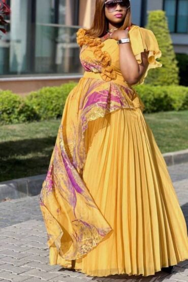Golden Radiance Maxi Dress